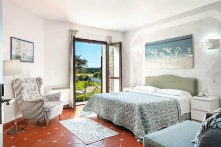 Stefania Boutique by the Beach - 38