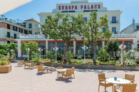 Grand Europa Palace - 23