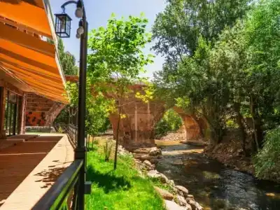 Red Bridge Yerevan - 12