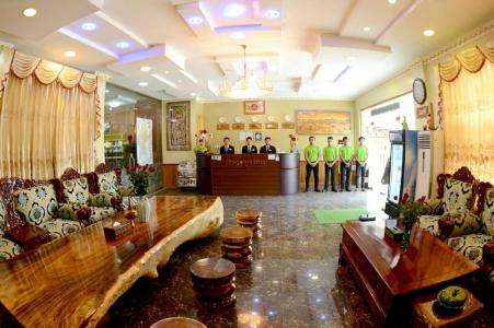 Royal Naung Yoe - 15