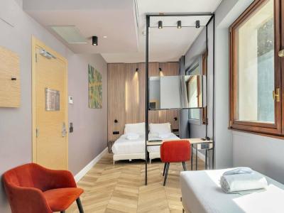 B&B Milano City Center Duomo - 41