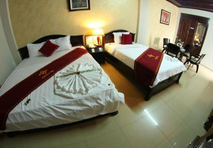 Thuy Duong Boutique Hue - 26
