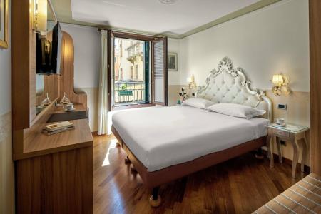Unahotels Ala Venezia - Adults Only - 3