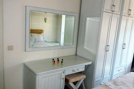 Alacati Eldoris Butik - 38