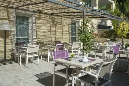 La Bastide de l'Oliveraie - 38