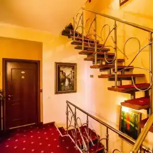 13 Chairs Guest house - 4