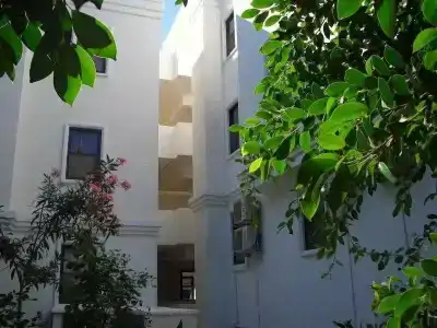 Liv By Bellazure - 5