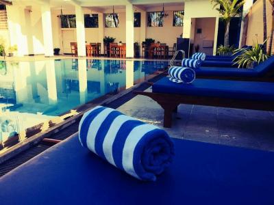 The Ocean Pearl - 12