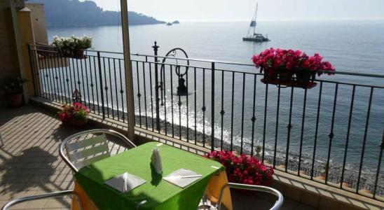 B&B Miramare - 14