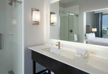Sunshine filled Chic and Cozy Zen 2bd/1ba by LAX:) - 22