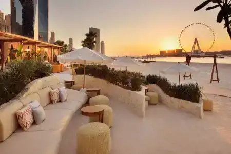 The Ritz-Carlton, - 18
