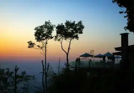 Club Himalaya, by Aces - 32