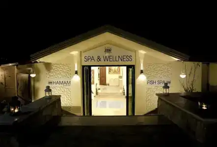 Maya Bistro & Beach - 7