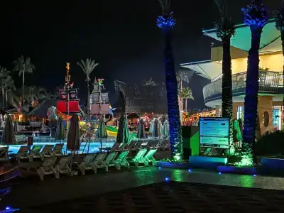 AQI Pegasos World - 7