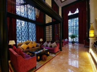 Wyndham Grand Plaza Royale Palace - 13