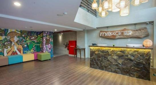 MaxOnes at Ubud - 10
