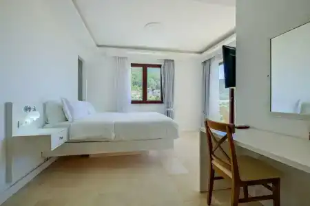 Highclere and Spa - 24