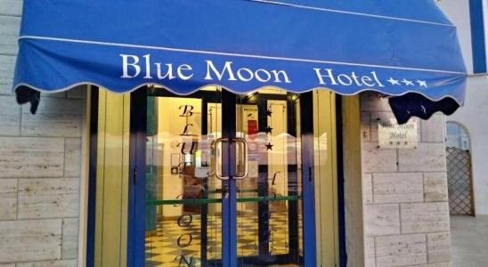 Blue Moon - 0