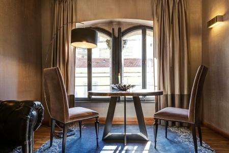 Dharma Luxury - 6