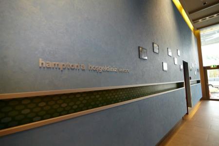 Hampton by Hilton - 9
