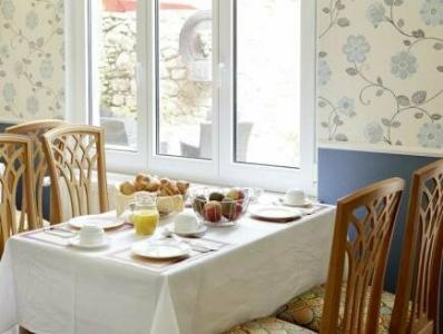 Perrin - Former Carlton - 7