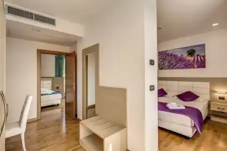 Ginevra Palace - 13