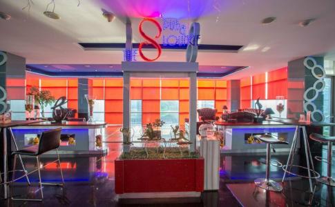 Manhattan Jakarta - 32