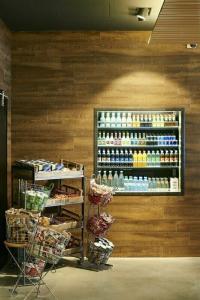 Moxy Frankfurt Airport - 22