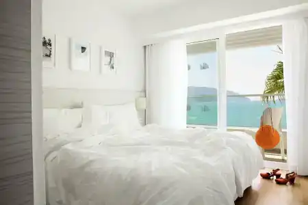 The Beachfront Adult Only 16 Plus - 4