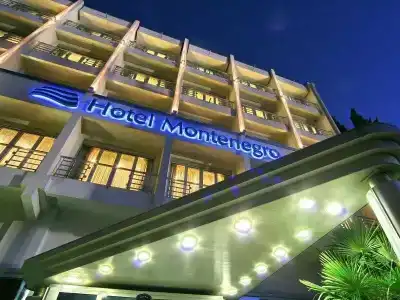 Montenegro Beach Resort - 10