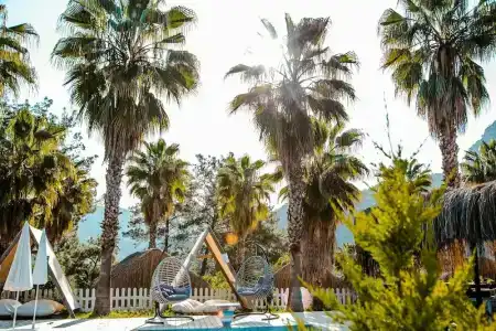 The Hill Glamping Bungalow - 11