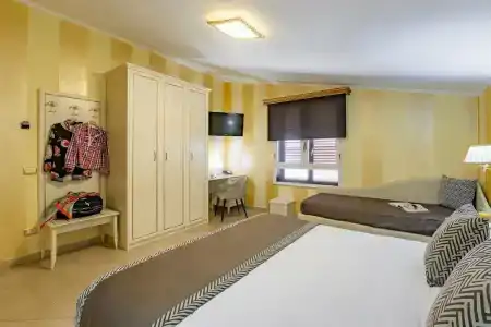 Vittorio Emanuele Boutique - 27