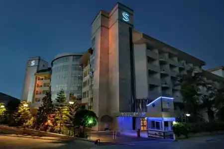 Grand Nar - Adult Only - 2