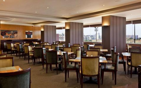 Ramada by Wyndham Lisbon - 23