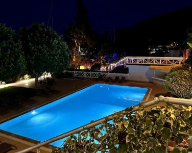 Marina Boutique - 45