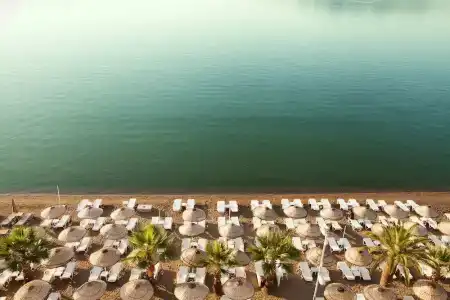 The Beachfront Adult Only 16 Plus - 8