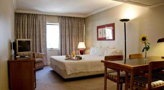 VIP Executive Suites do Marques - 44