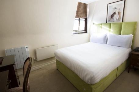 Cheshire Central London - 22