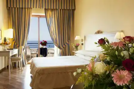 Punta Campanella Resort & SPA - 16
