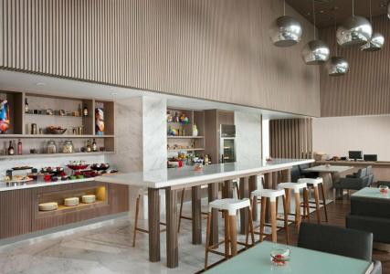 DoubleTree by Hilton Jakarta - Diponegoro - 30
