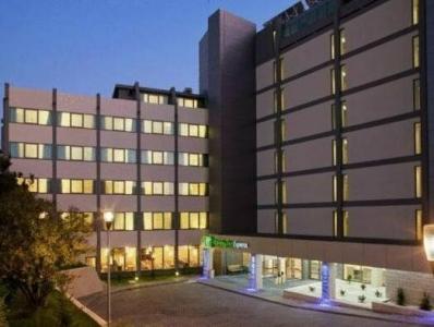 Holiday Inn Express Lisbon Airport by IHG - 6