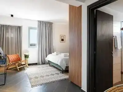 LIV Urban Suites - 8