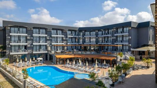 Clover Magic Park Side Otel - 19