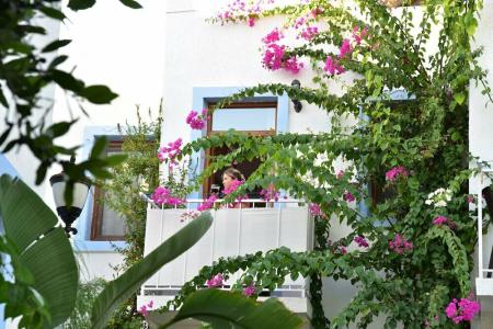 Manuela Boutique - 41