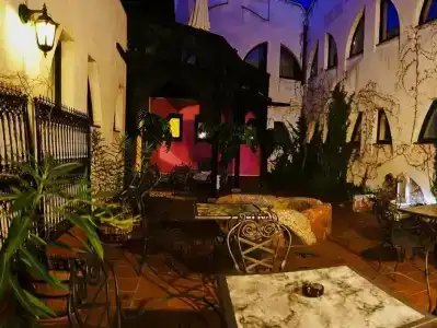 Janus Boutique & Spa - 13