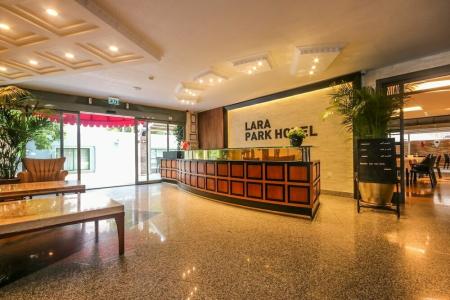 Lara Park - 25