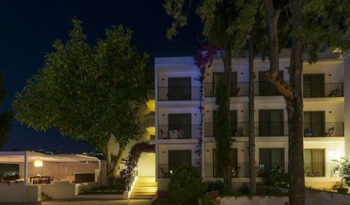 Liv By Bellazure - 31