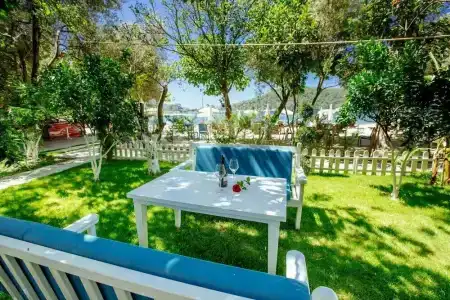 Lagoon Boutique - 10