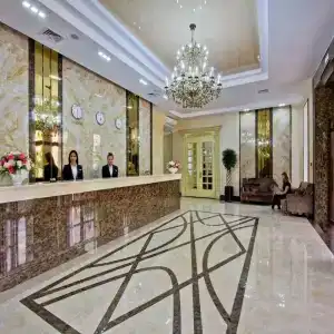 Plaza - 5