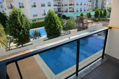 GOLDEN WORLD SUITE - 1